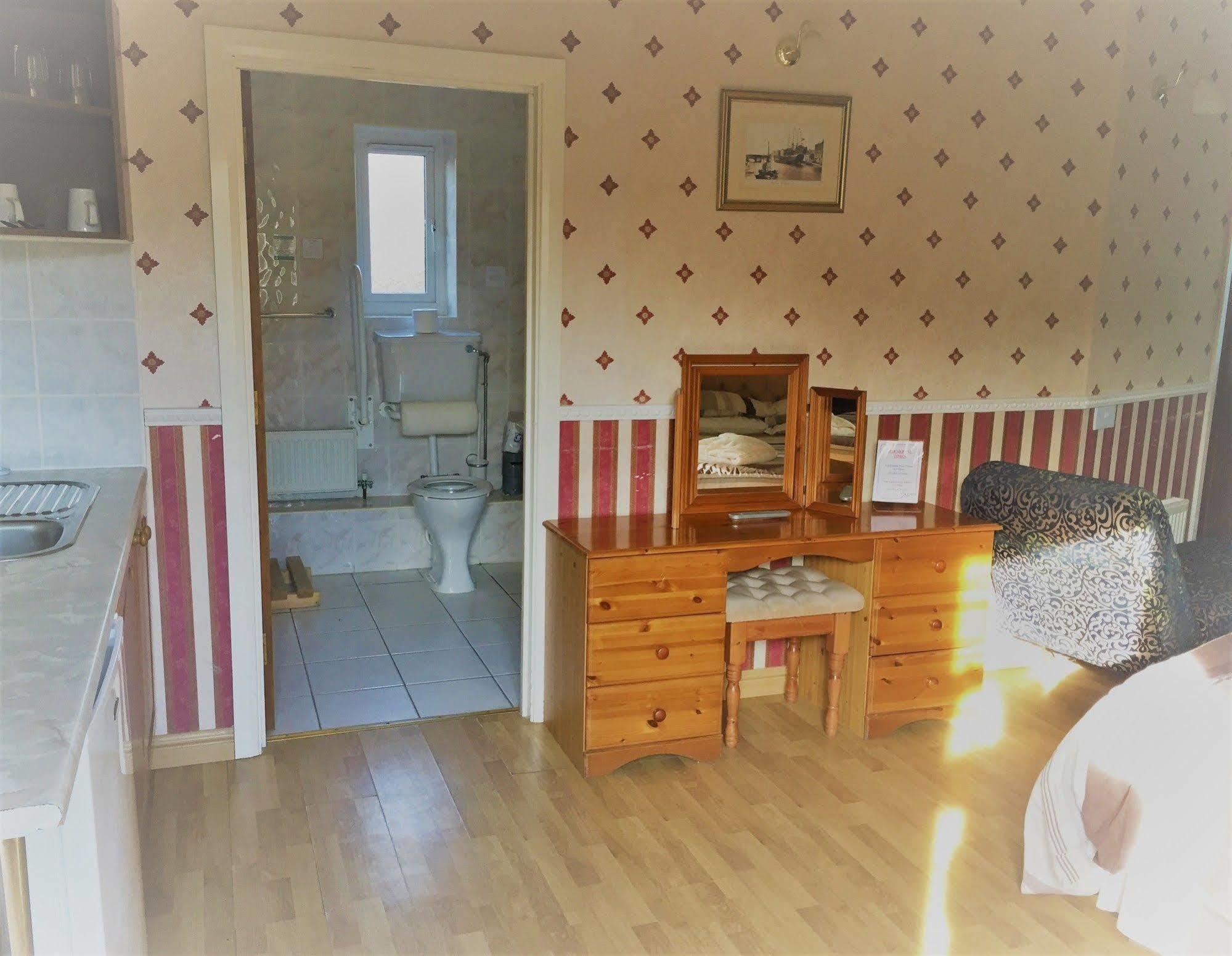 Halfway House Inn Country Lodge Γέοβιλ Εξωτερικό φωτογραφία